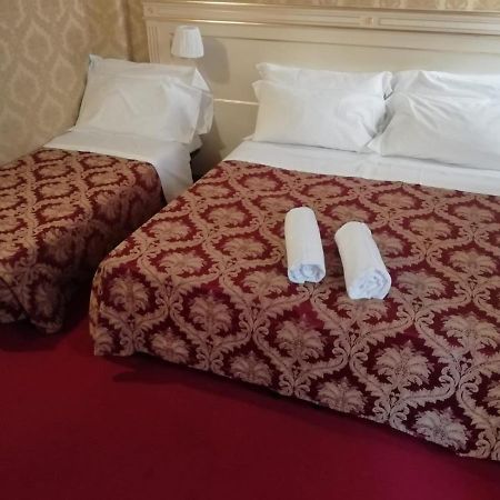 Casa Margot Hotel Venesia Bagian luar foto