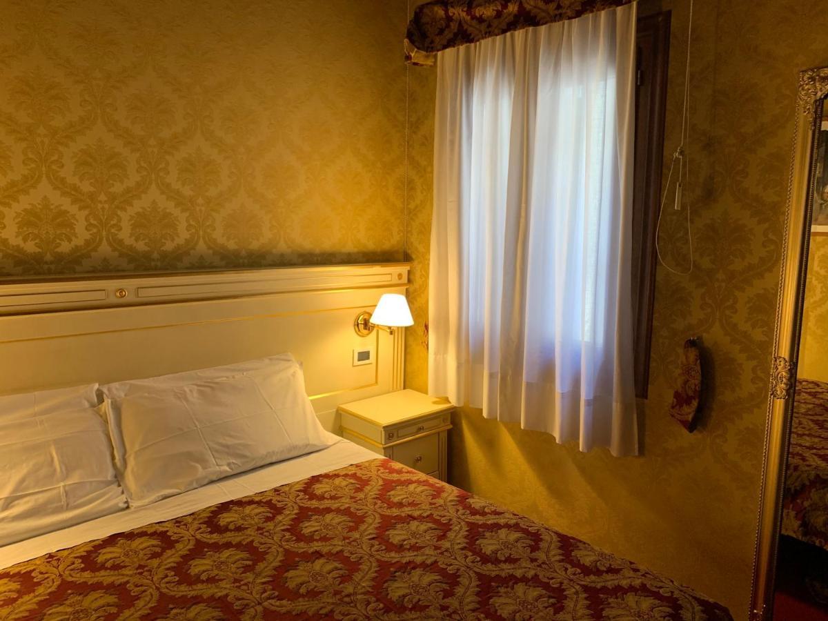 Casa Margot Hotel Venesia Bagian luar foto