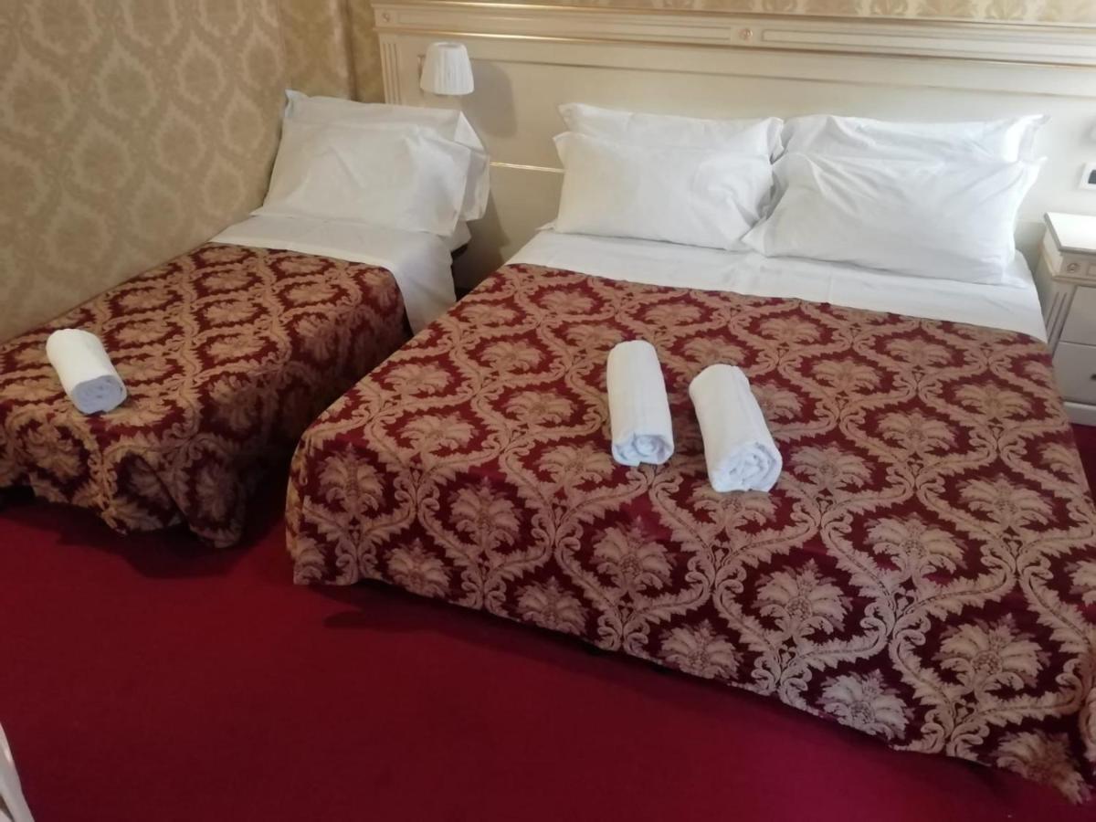 Casa Margot Hotel Venesia Bagian luar foto