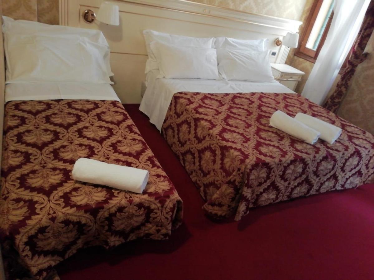 Casa Margot Hotel Venesia Bagian luar foto