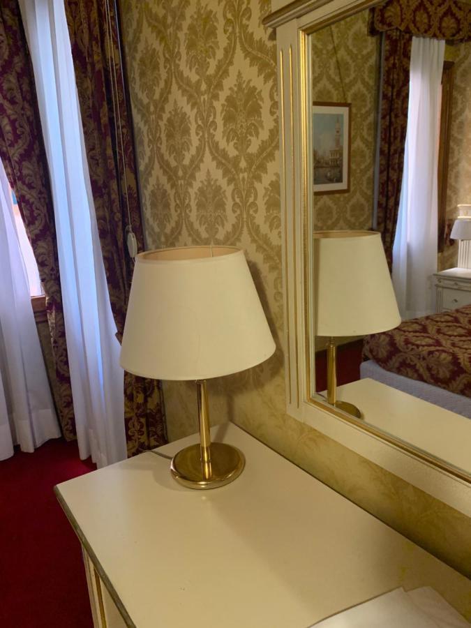 Casa Margot Hotel Venesia Bagian luar foto