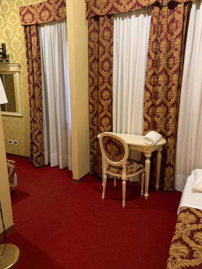 Casa Margot Hotel Venesia Bagian luar foto